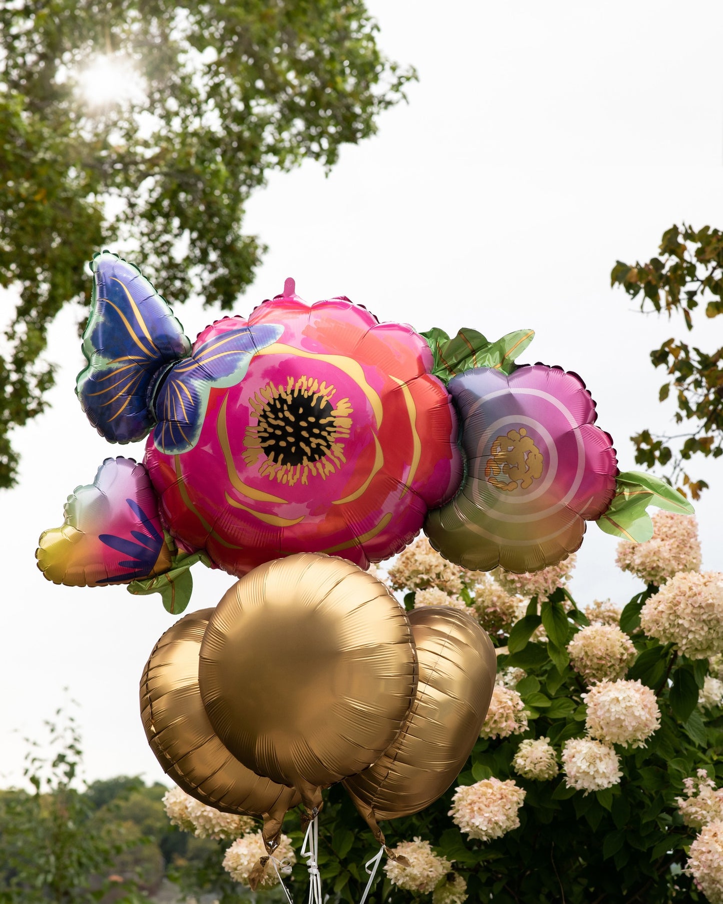 Infused Flowers & Butterfly Folija Balon